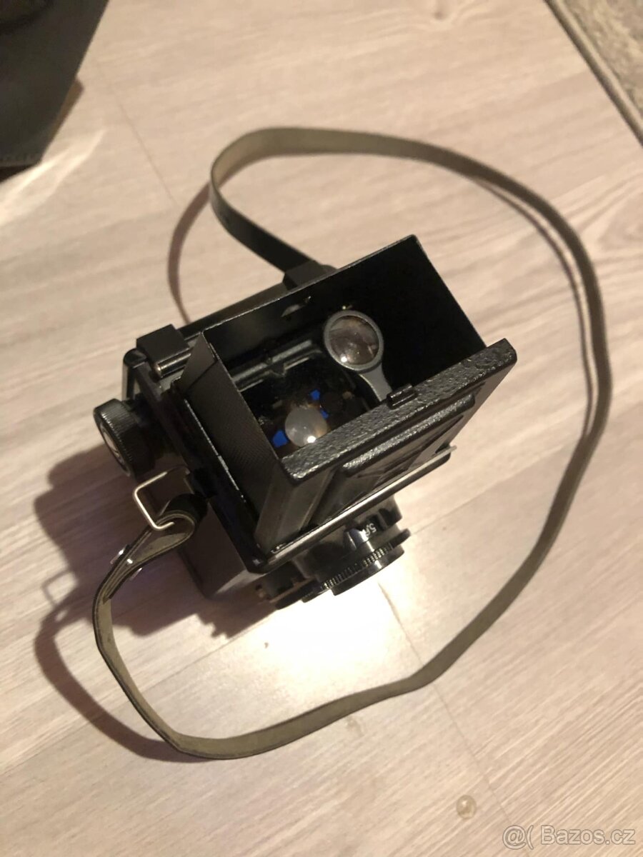 Historický fotoaparát Lubitel 2