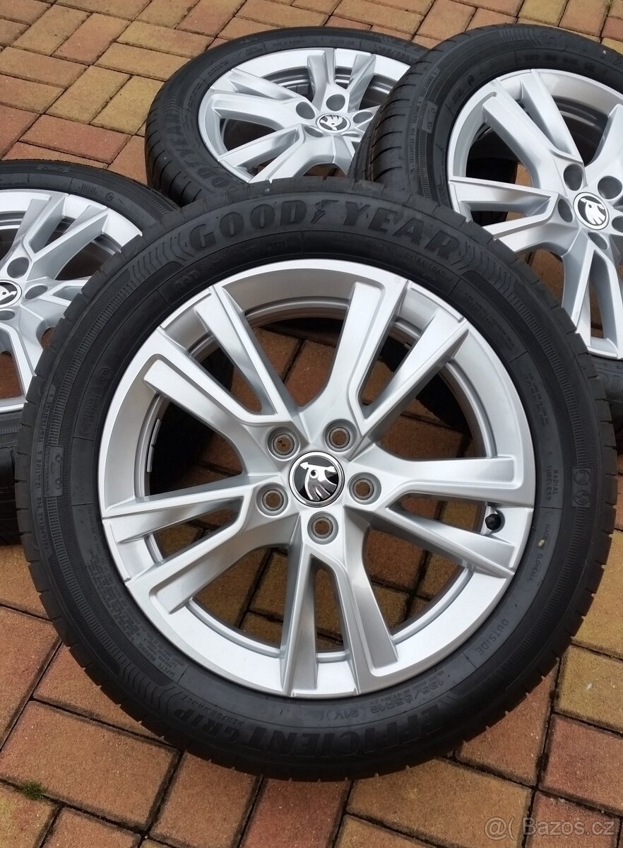 NOVÁ letní sada ALU ŠKODA Fabia 4 5x100 R16 p. 195/55/16