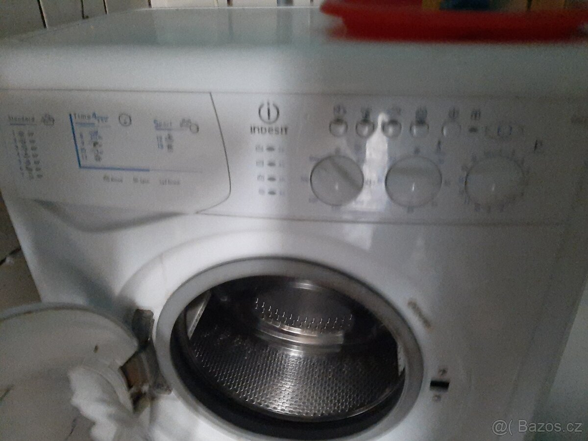PRAČKA INDESIT