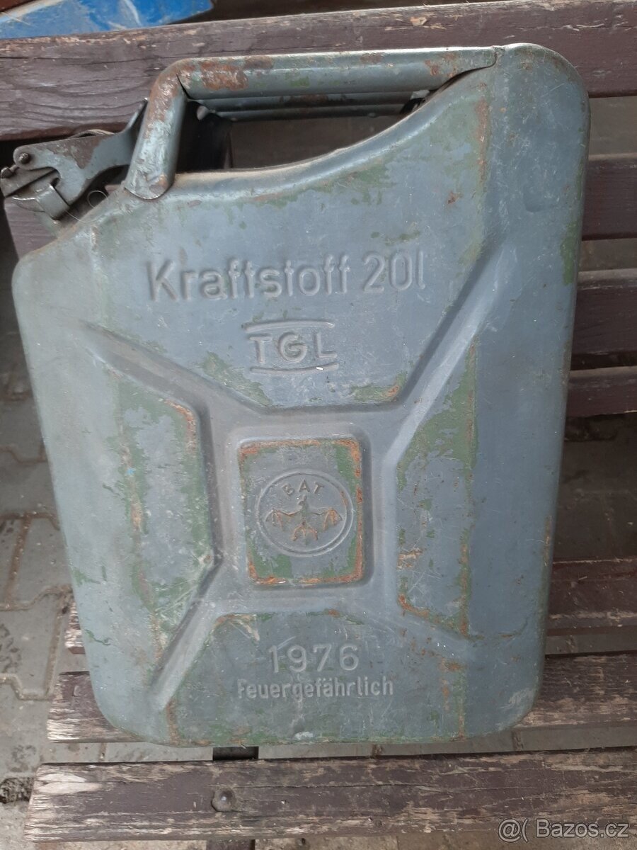 Plechový kanystr 20l