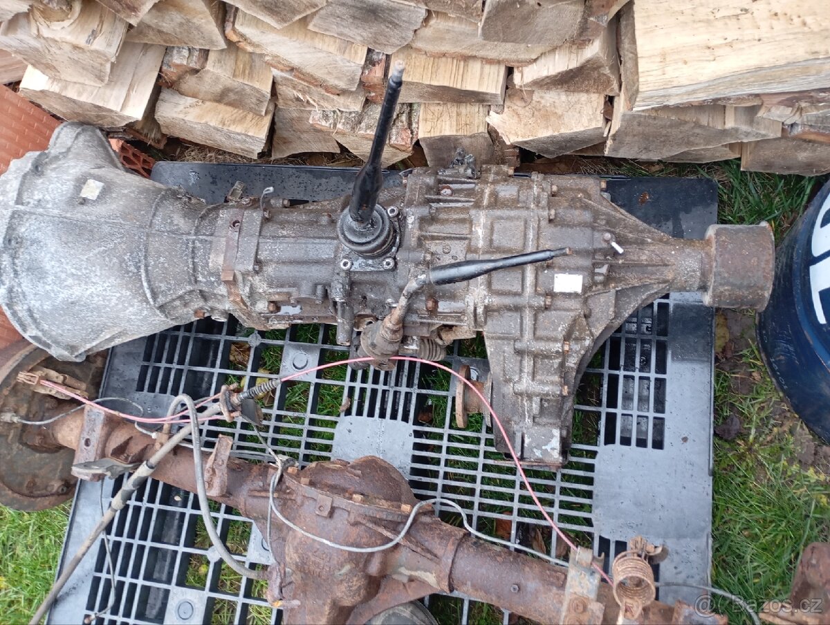 Převodka Nissan D21 terrano 2.5D 2.7TD