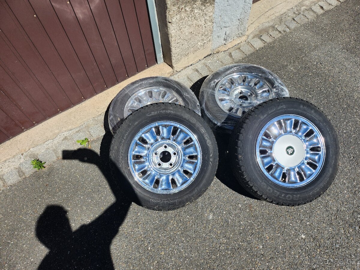Disky Jaguar XJ, Daimler, 7Jx16CH chromované