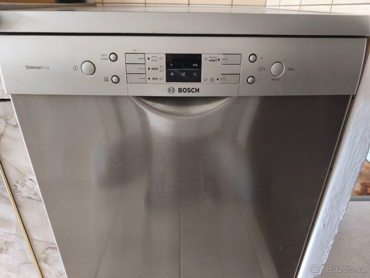 Bosch Silence Plus myčka, plně funkční