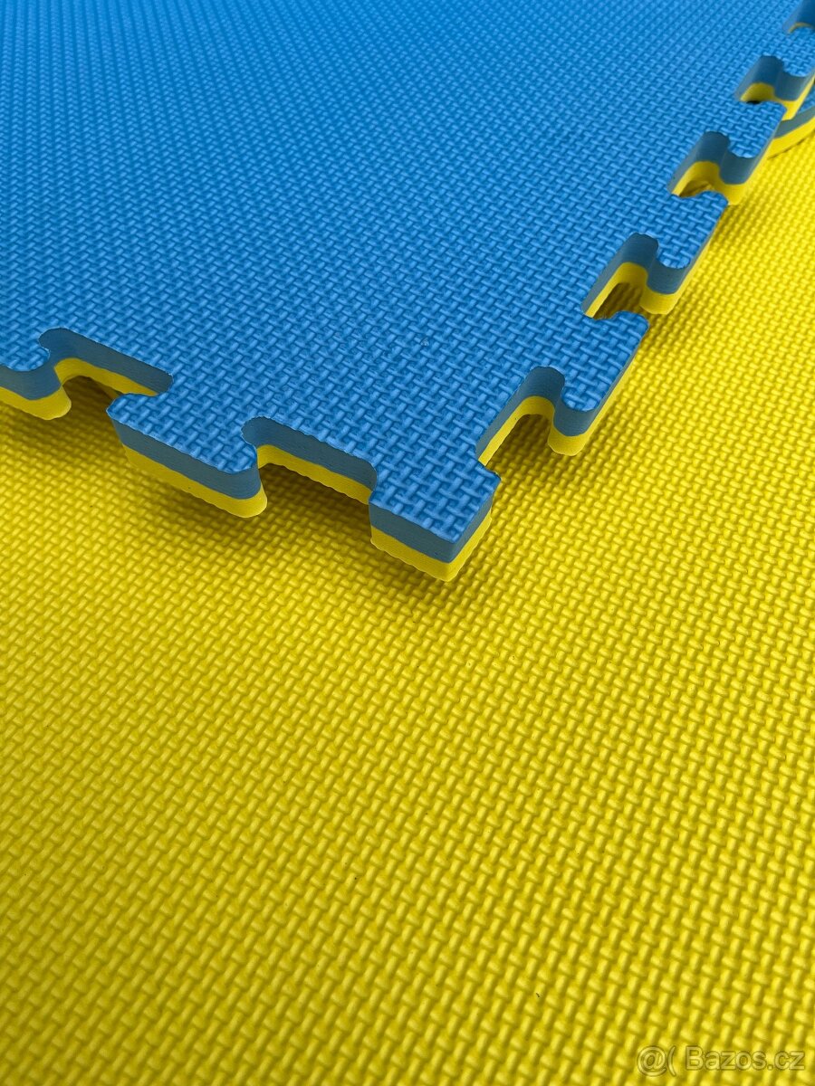 Tatami Champion puzzle žluto-modrá 105cm x 105cm x 2cm