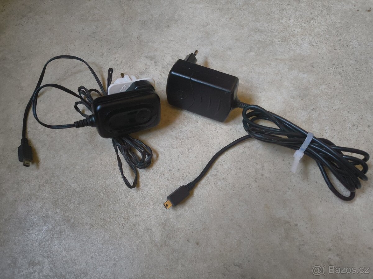 Originální adaptér Motorola (Mini USB)