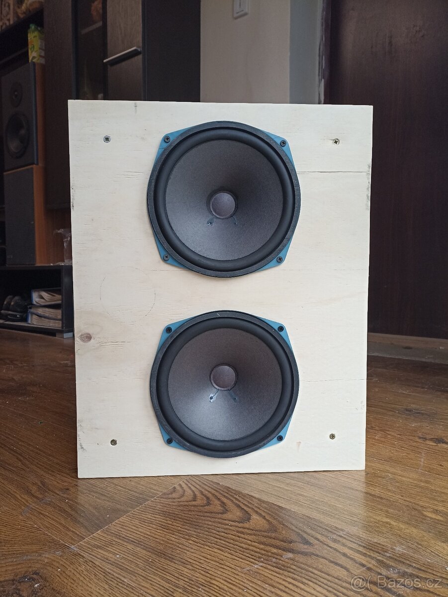 Reprobedna / subwoofer