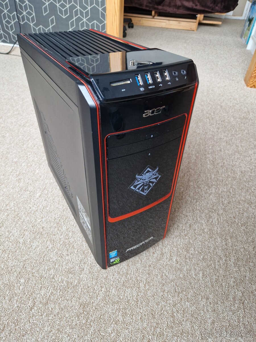 starší herní počítač Acer Predator G3-605