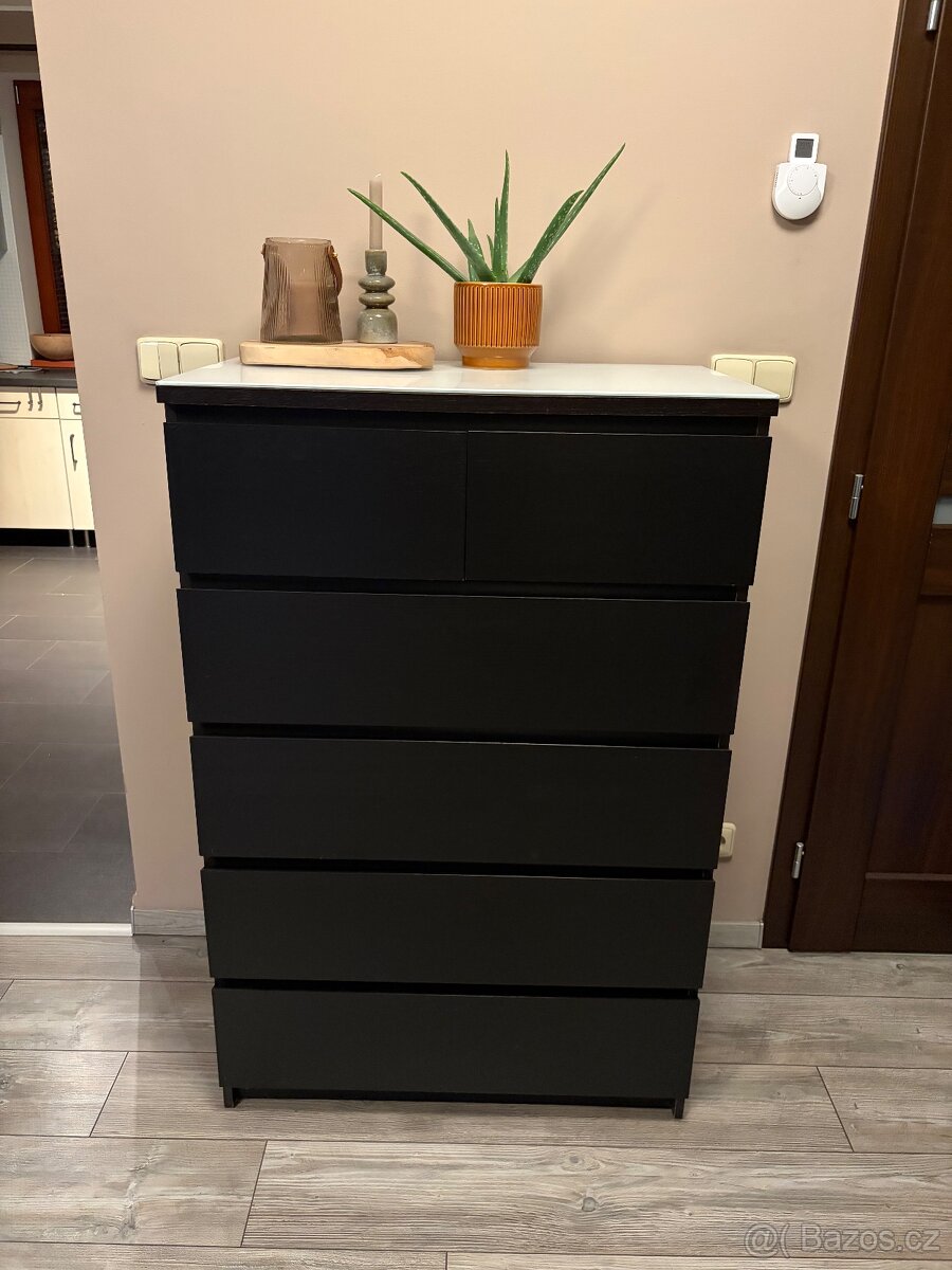 IKEA Malm 2ks + Tv stolek