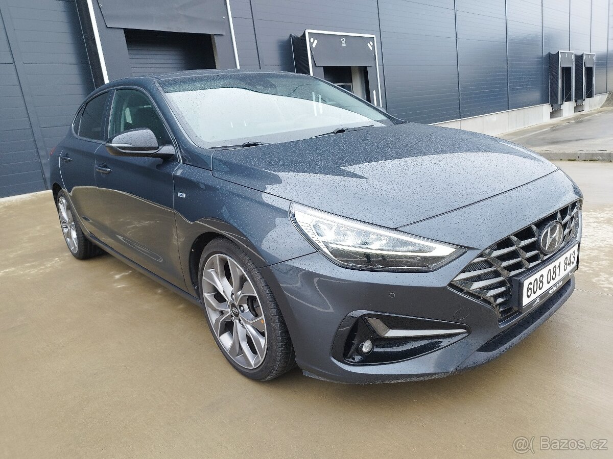 HYUNDAI I30,FASTBACK,1.5i,117Kw,1.majiel,koupeno v ČR
