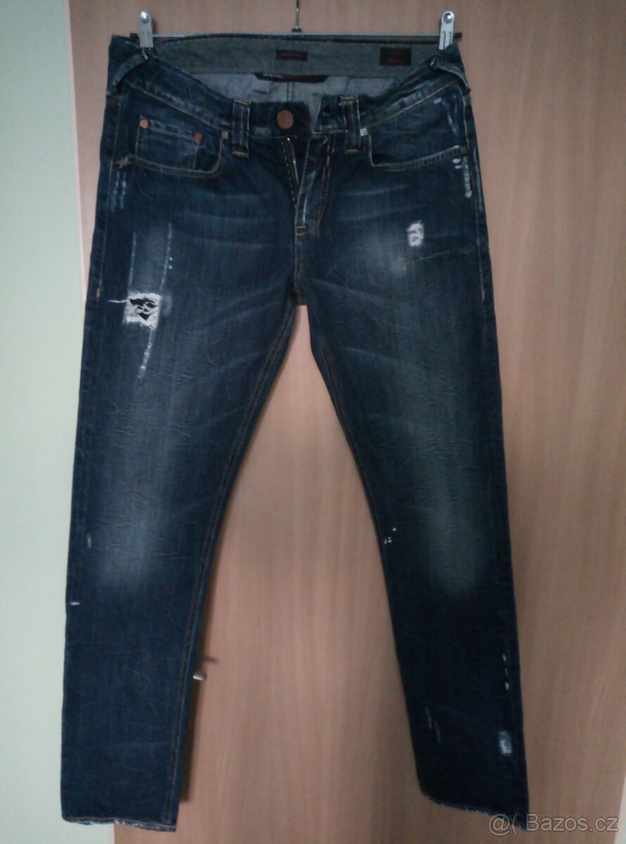 Luxusní italské džíny Seal Kay