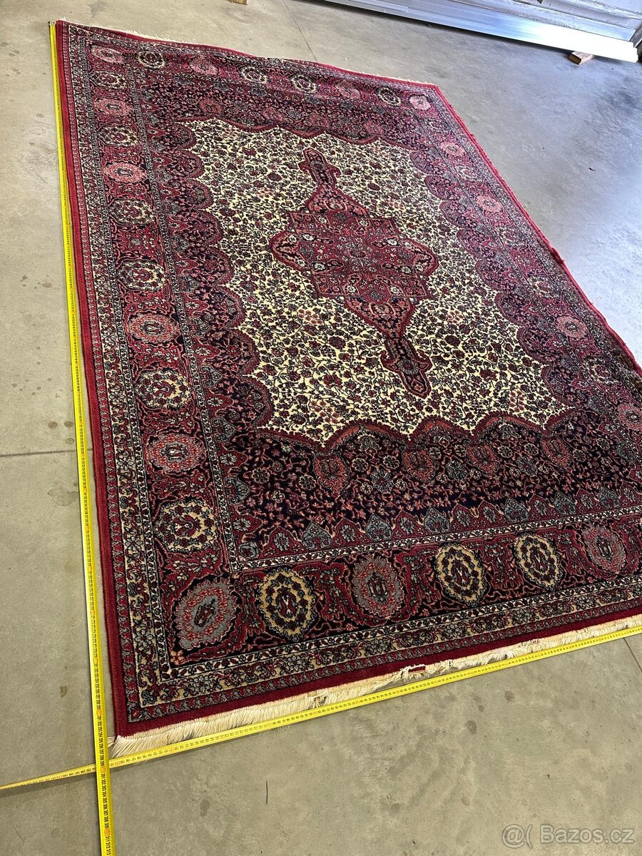 Koberec perský 295x200cm