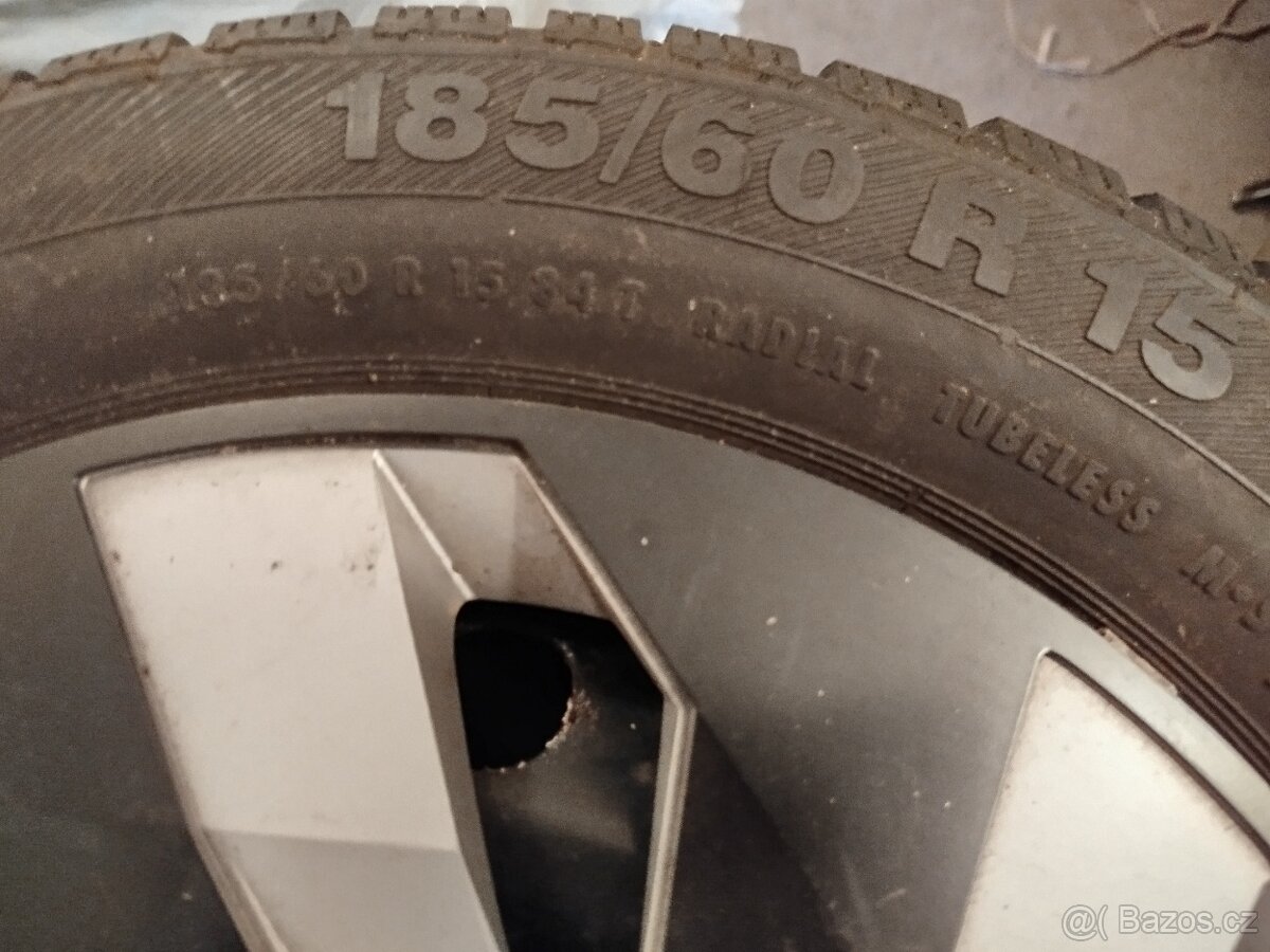 Zimní pneu Barum Polaris 185/60/15