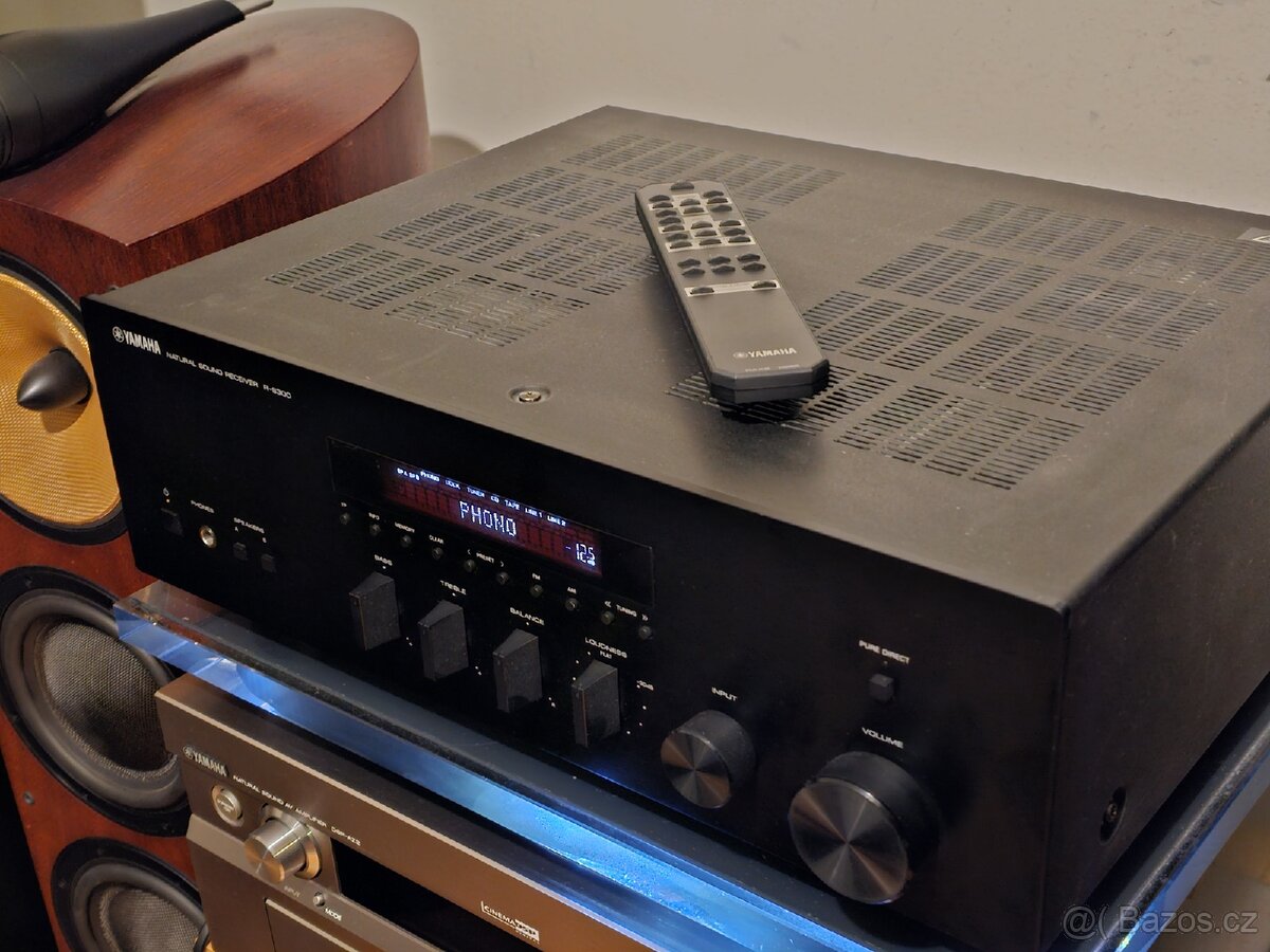 Zesilovač receiver YAMAHA
