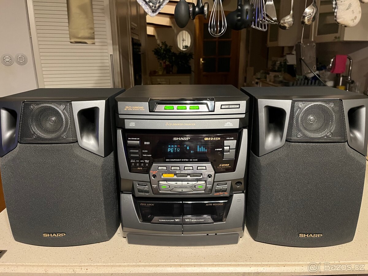 Rezervace Hi-fi věž Sharp CD-C440H