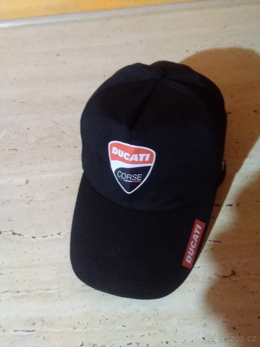 Kšiltovka Ducati