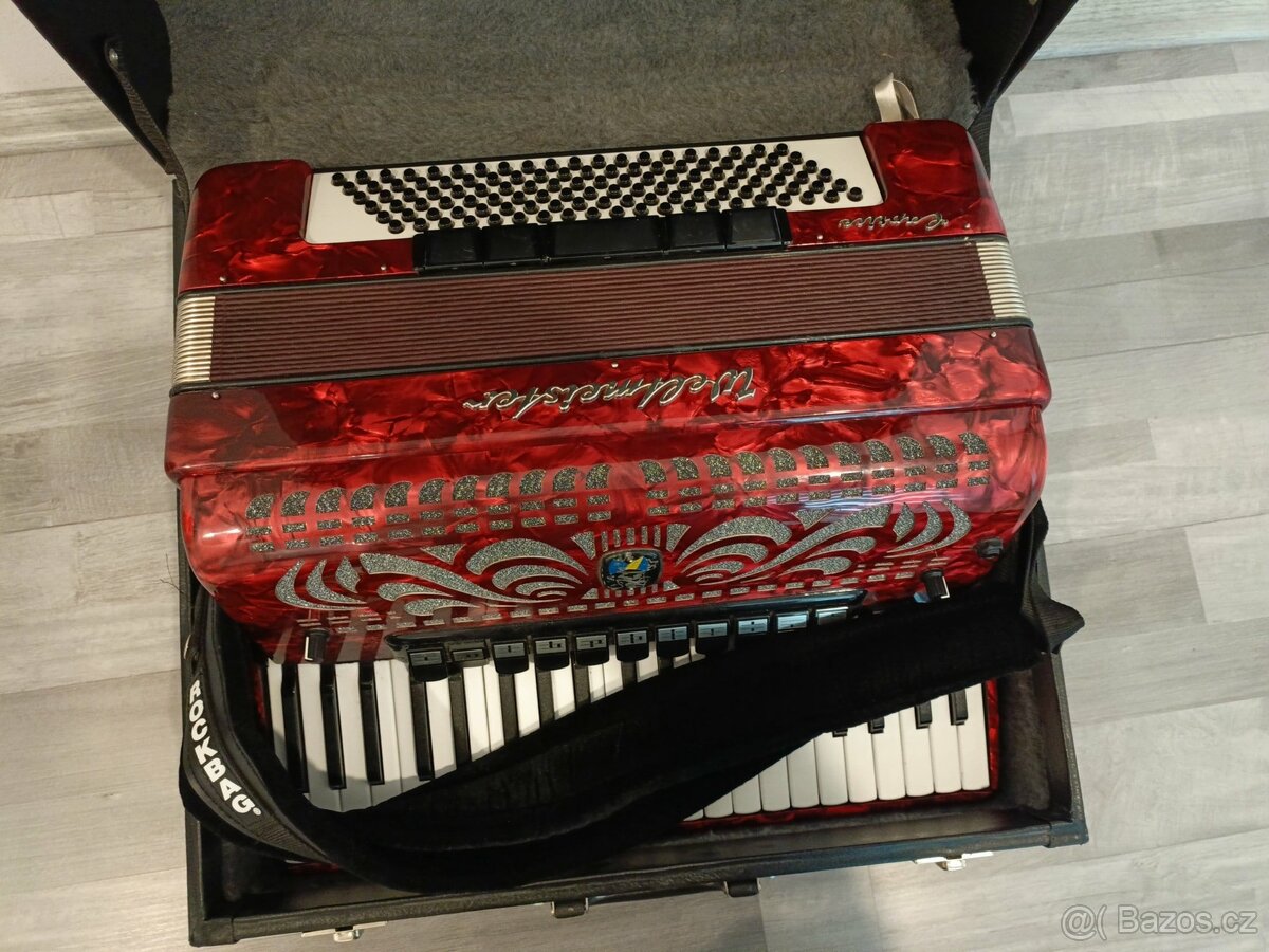 WeltMeister Caprice