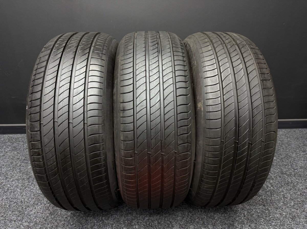 3ks pneu 235/45/20 MICHELIN