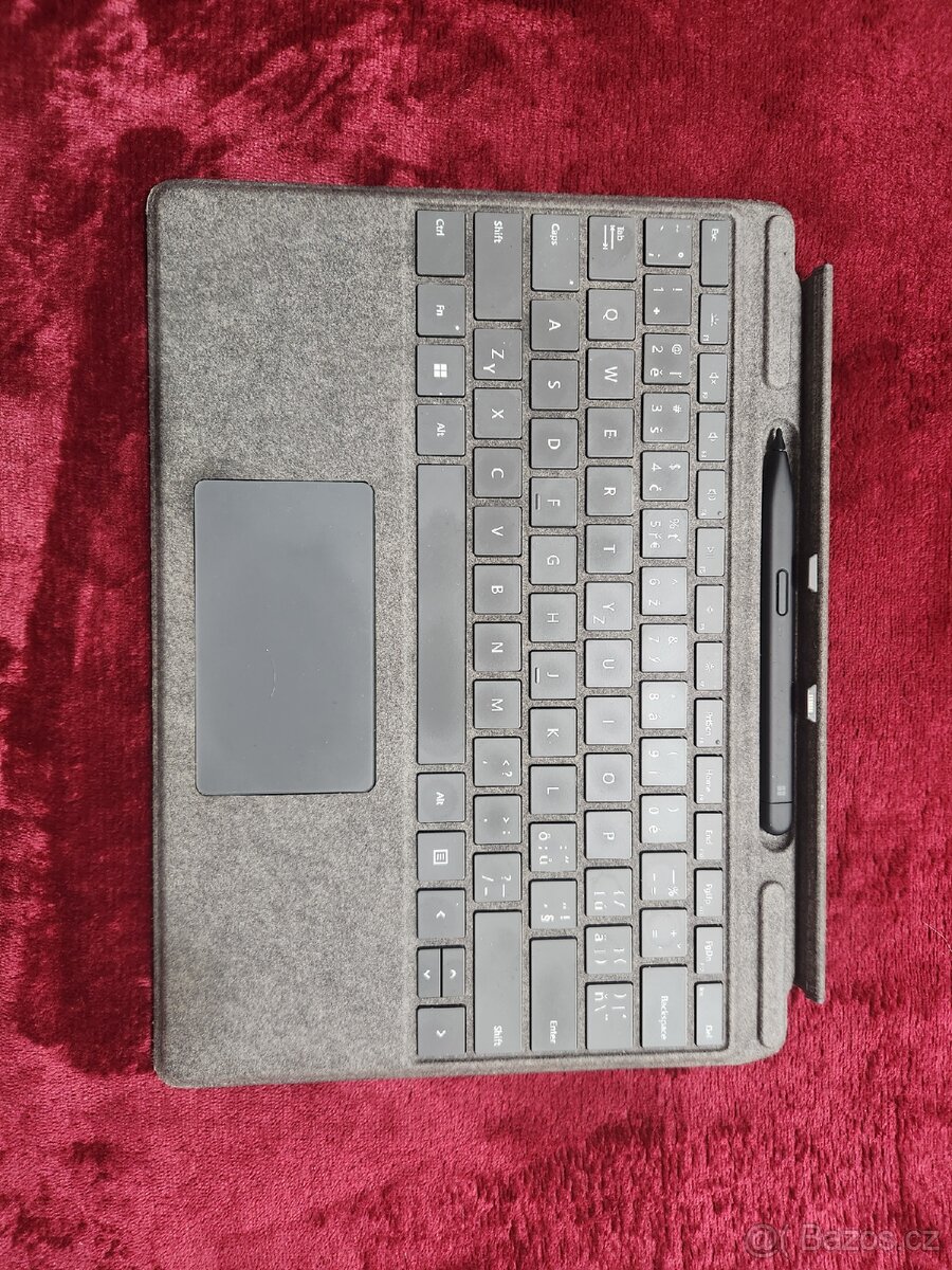 Klávesnice a pouzdro Microsoft surface pro 9