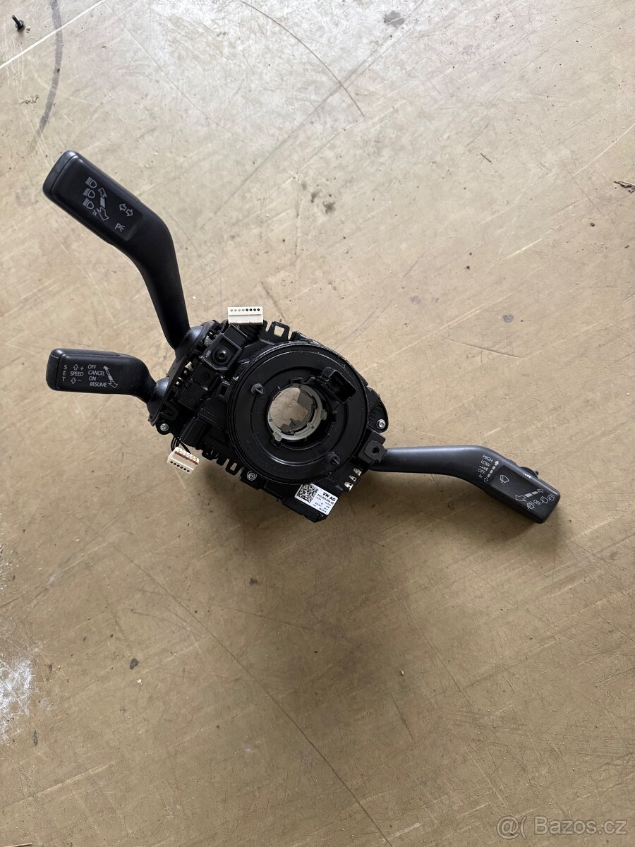 Kroužek volantu Passat B7