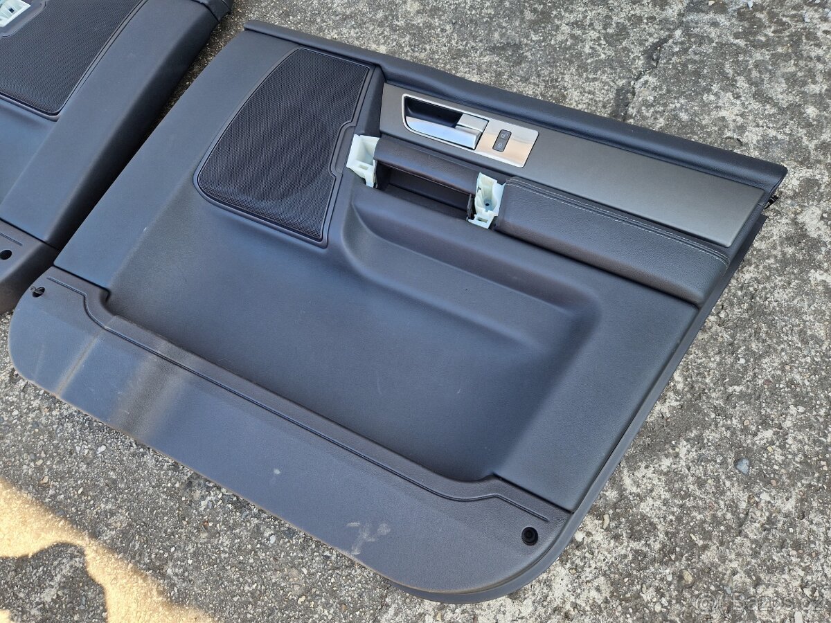 Discovery 4 obložení dveří spolujezdec + zadní