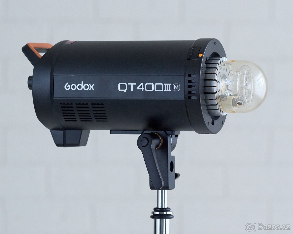Godox QT400III