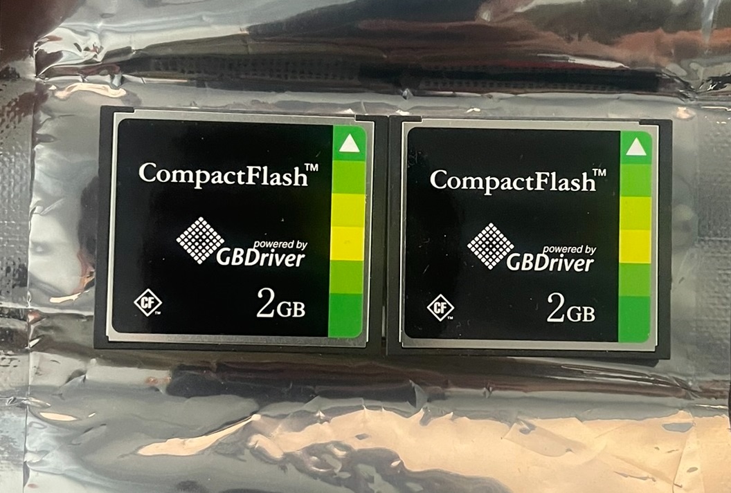 TDK CompactFlash 2GB CF karta – průmyslová kvalita