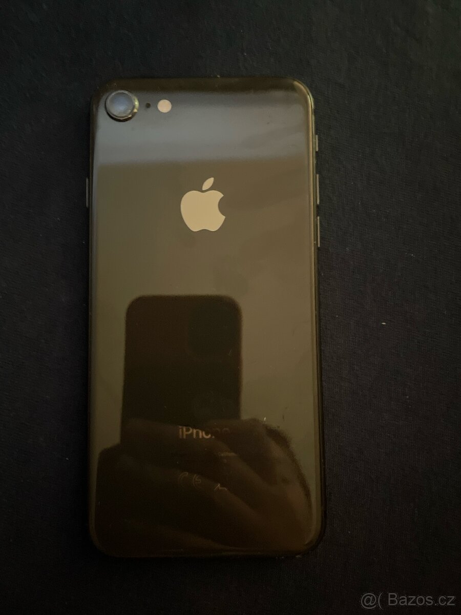 iPhone 8