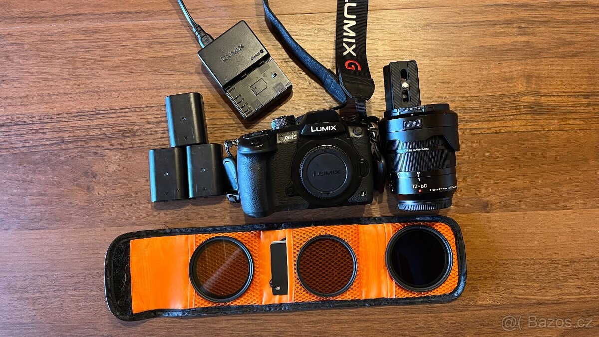 Fotoaparát Panasonic Lumix DC-GH5 + objektiv a příslušenství