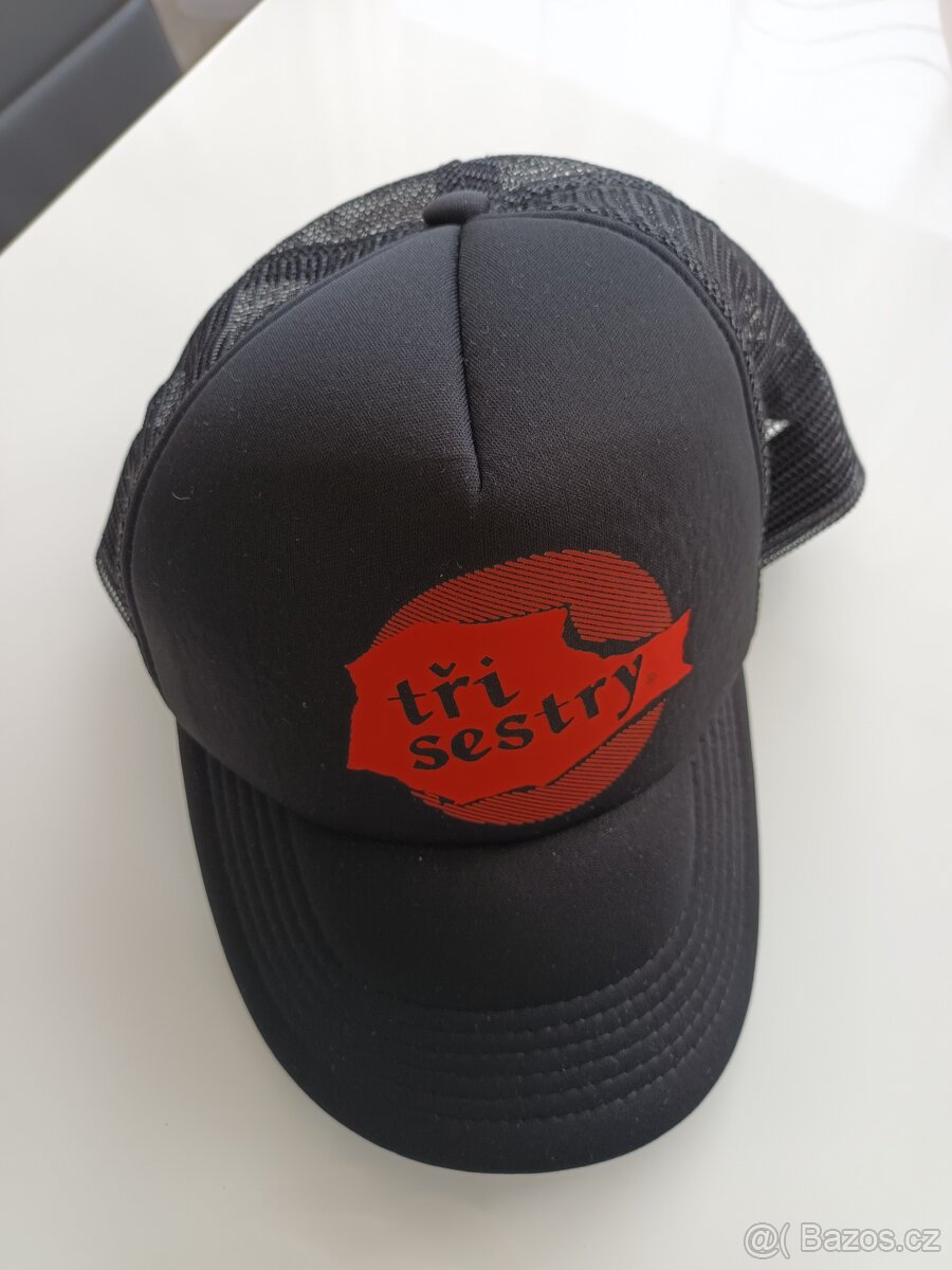 Kšiltovka Tři sestry