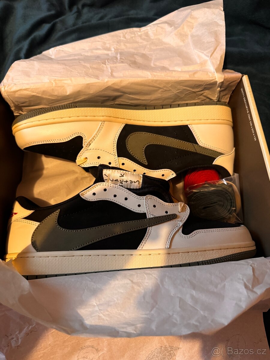 Travis Scott x Air Jordan 1 Low OG “Olive”