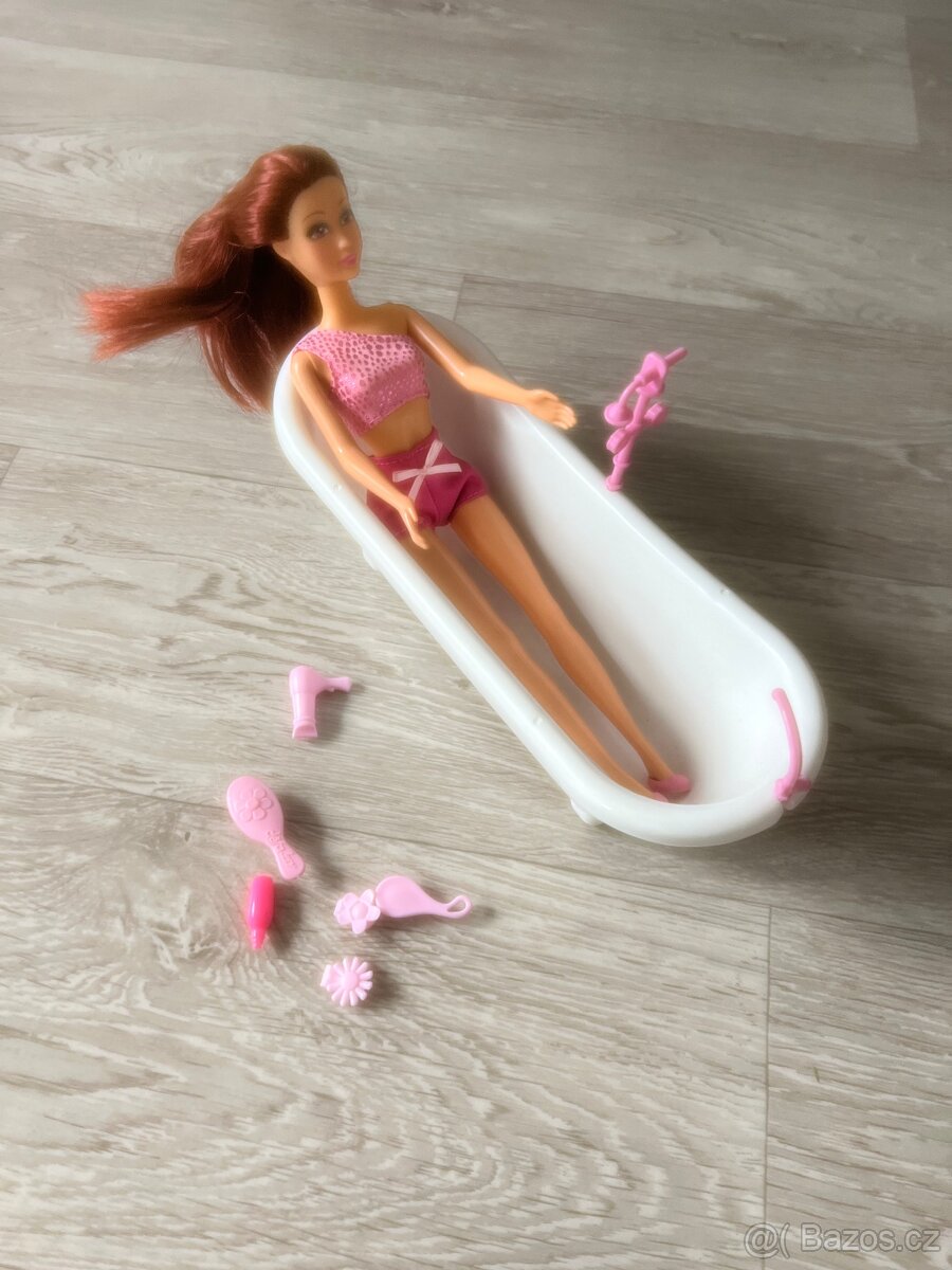 Barbie s vaničkou a příslušenstvím