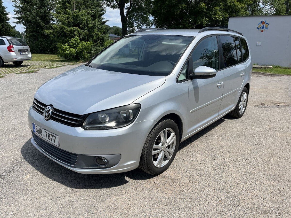 VW Touran, 1.6TDI, 77kW, 7-míst, STK 6/2027, rok 2011
