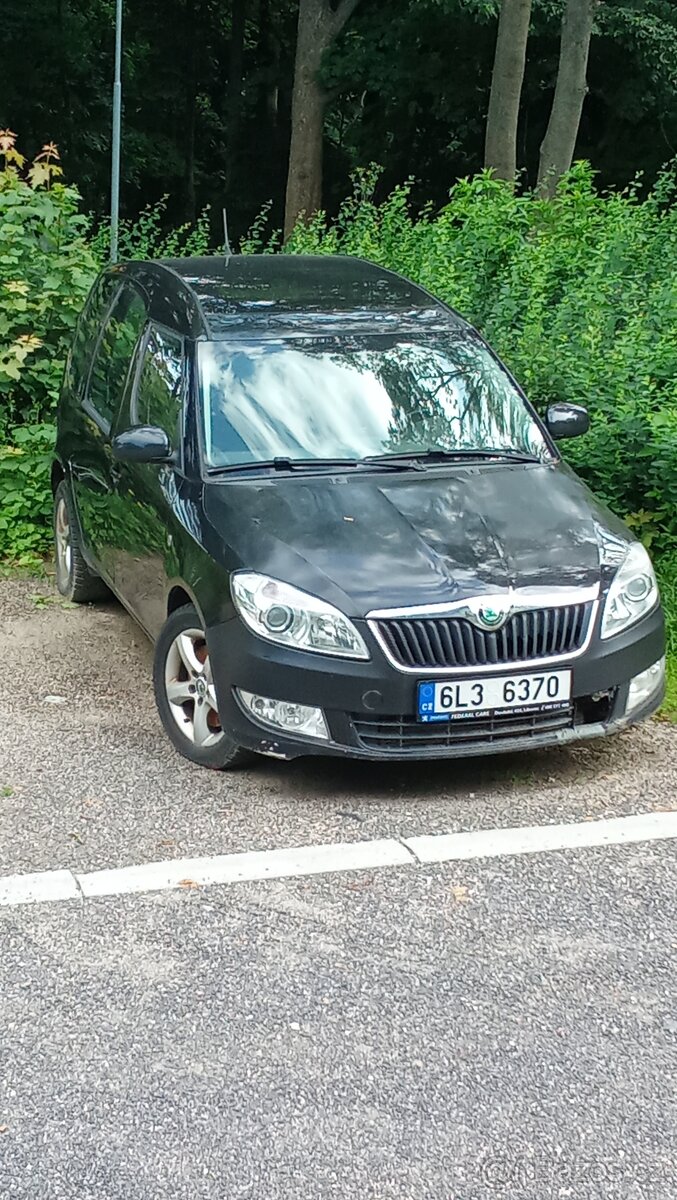 Škoda Roomster 2012