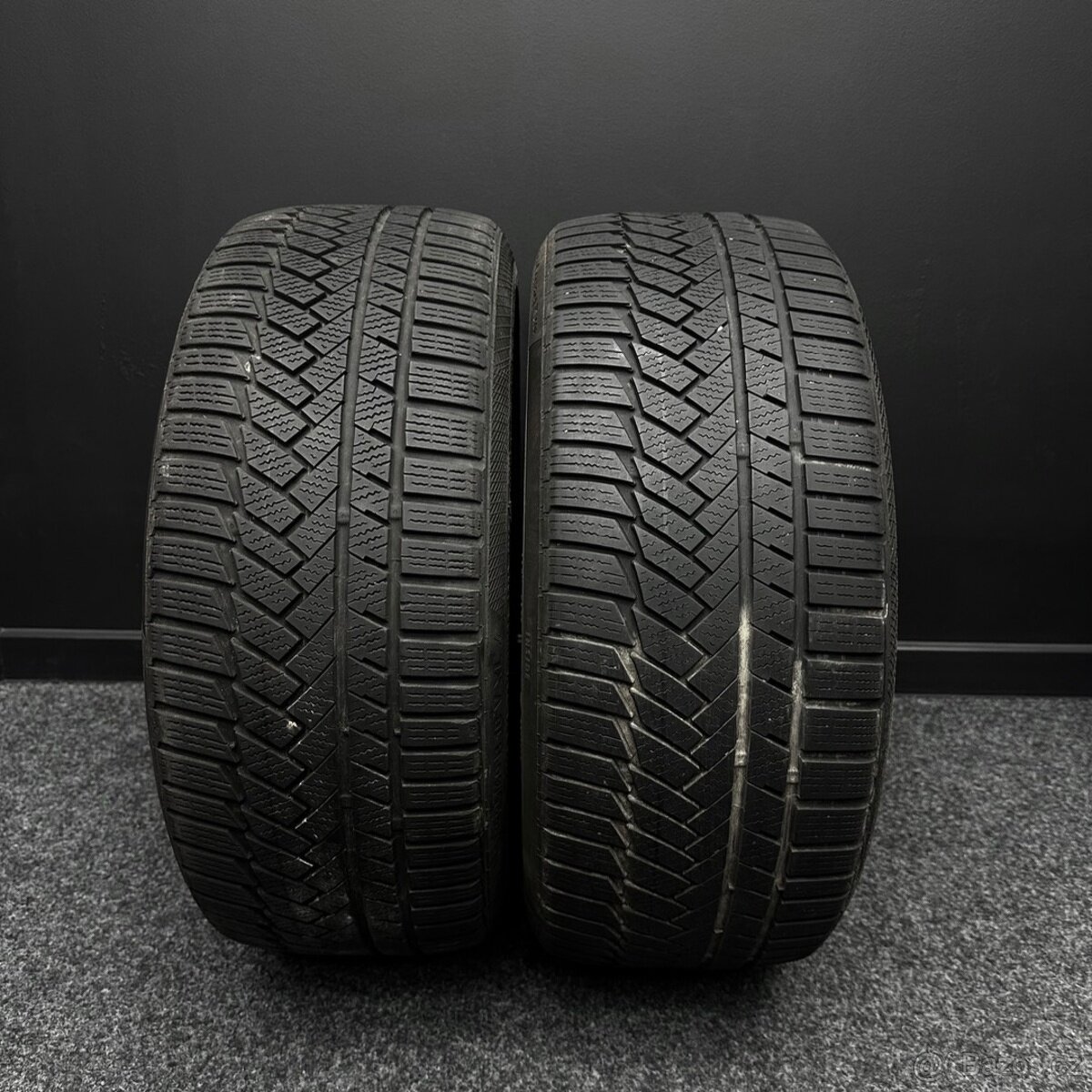 2ks pneu Continental 225/45/18 92V