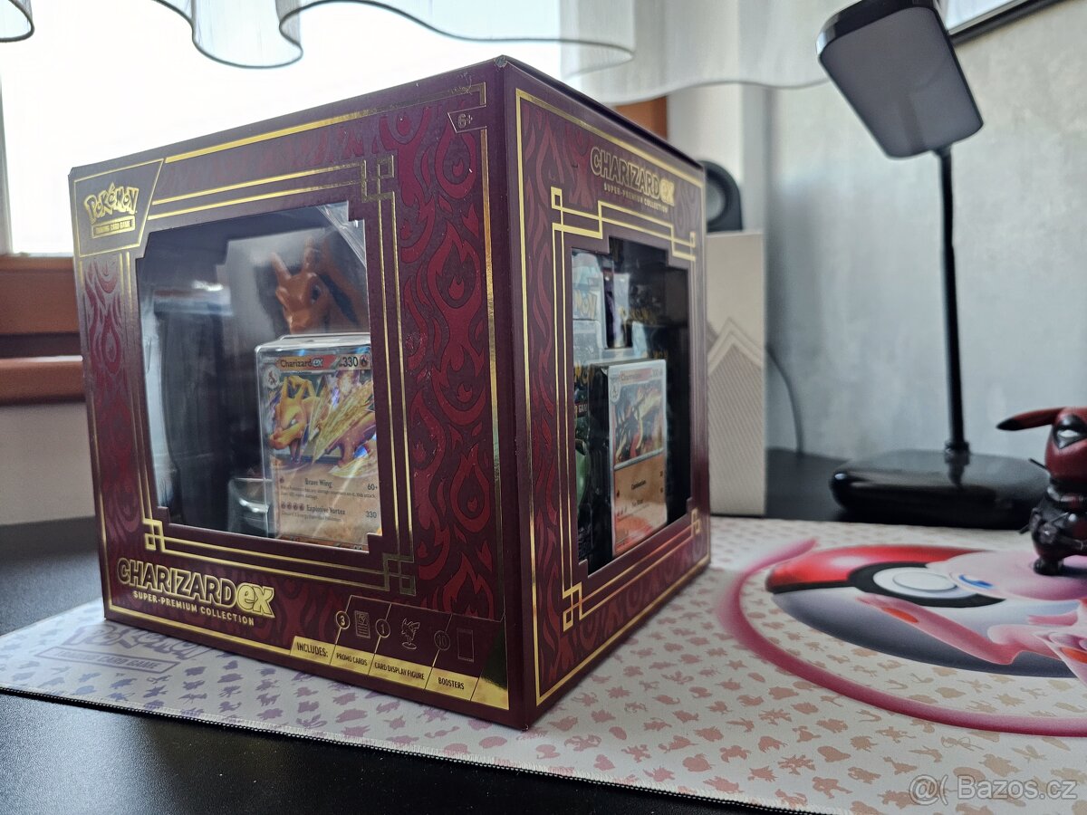 Pokemon charizard box ex