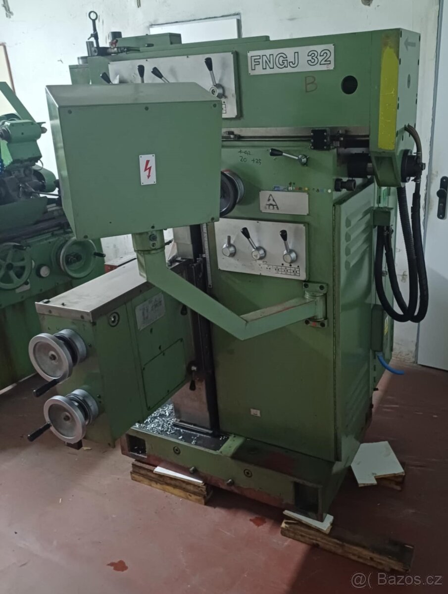 Frézky FNGJ 32 - 3 Ks