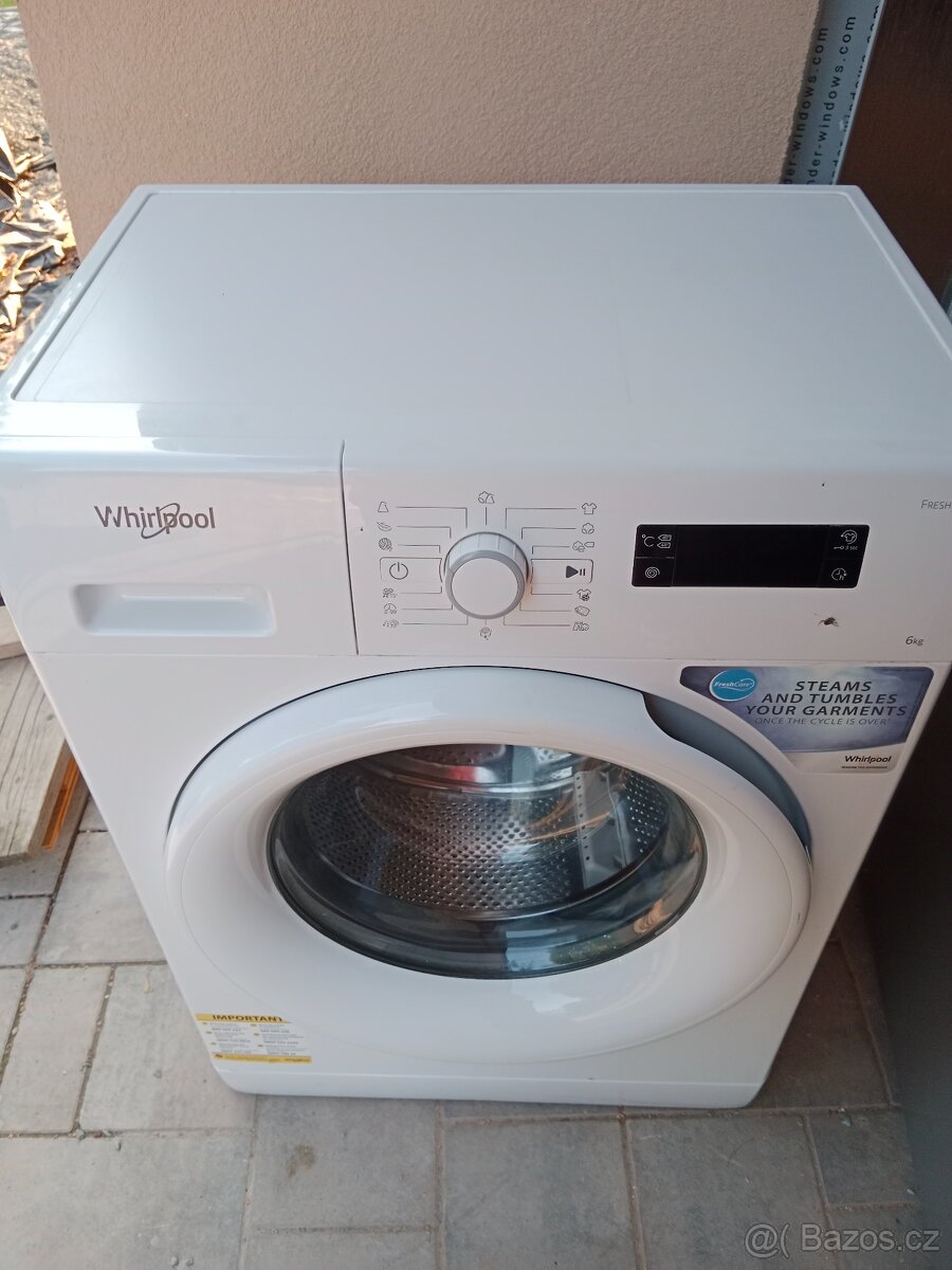 Automaticka pracka Vhirpool