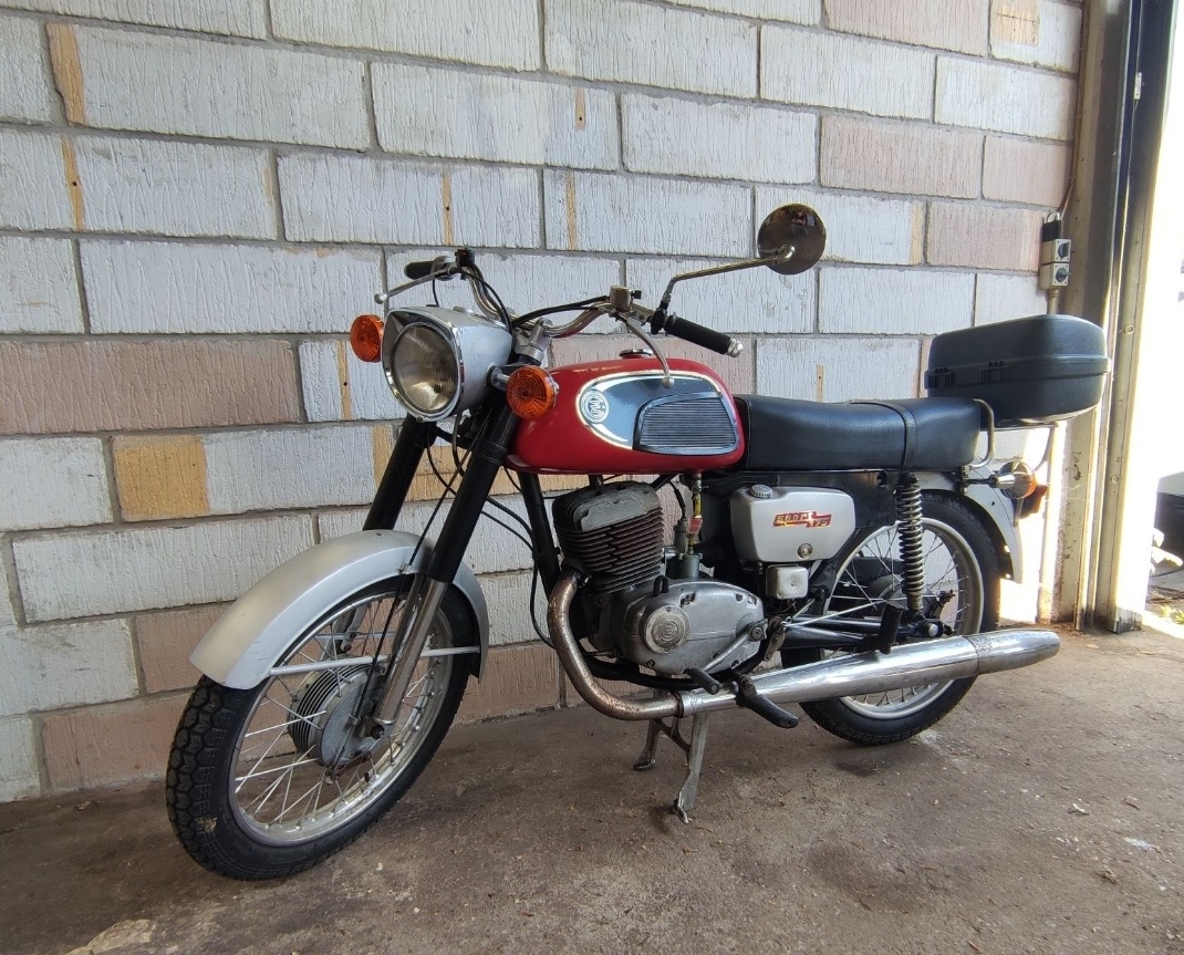 ČZ 175 typ 477.1 rok 1973