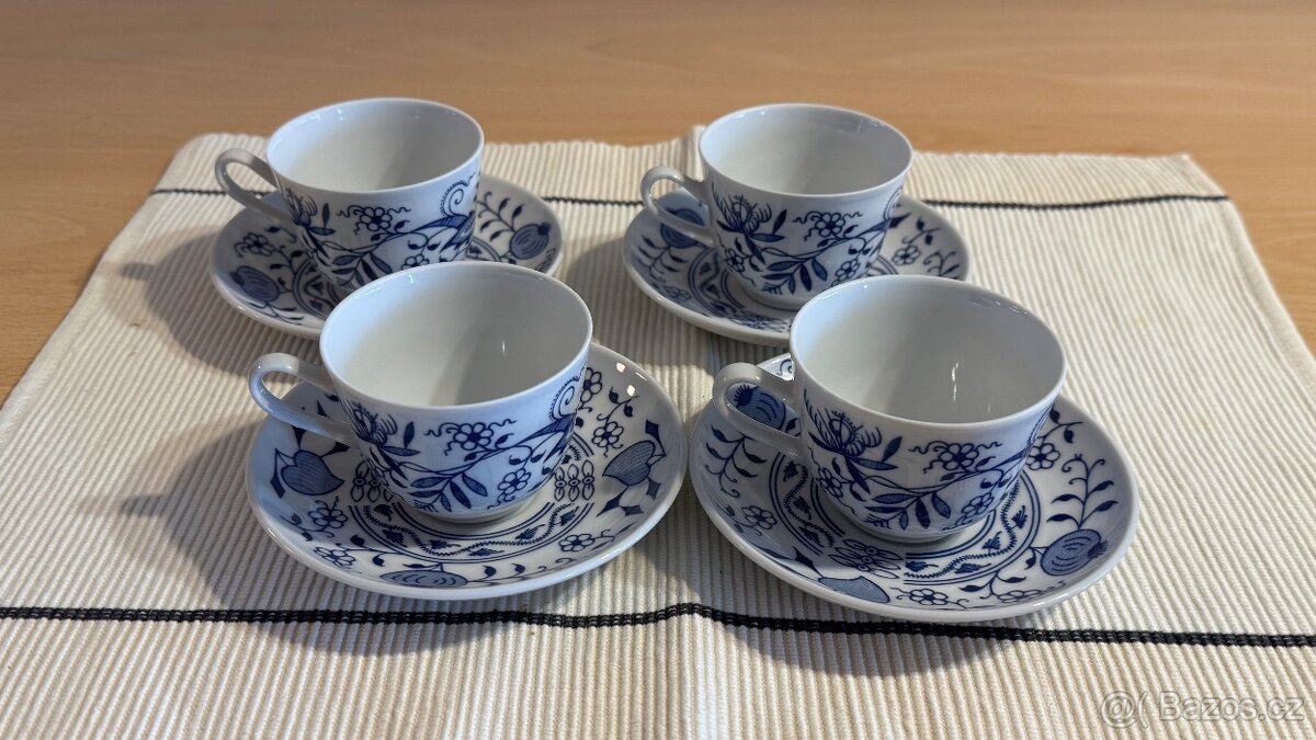 Značková sada porcelánových šálků HENRIETA, 4+1 ks, -50%