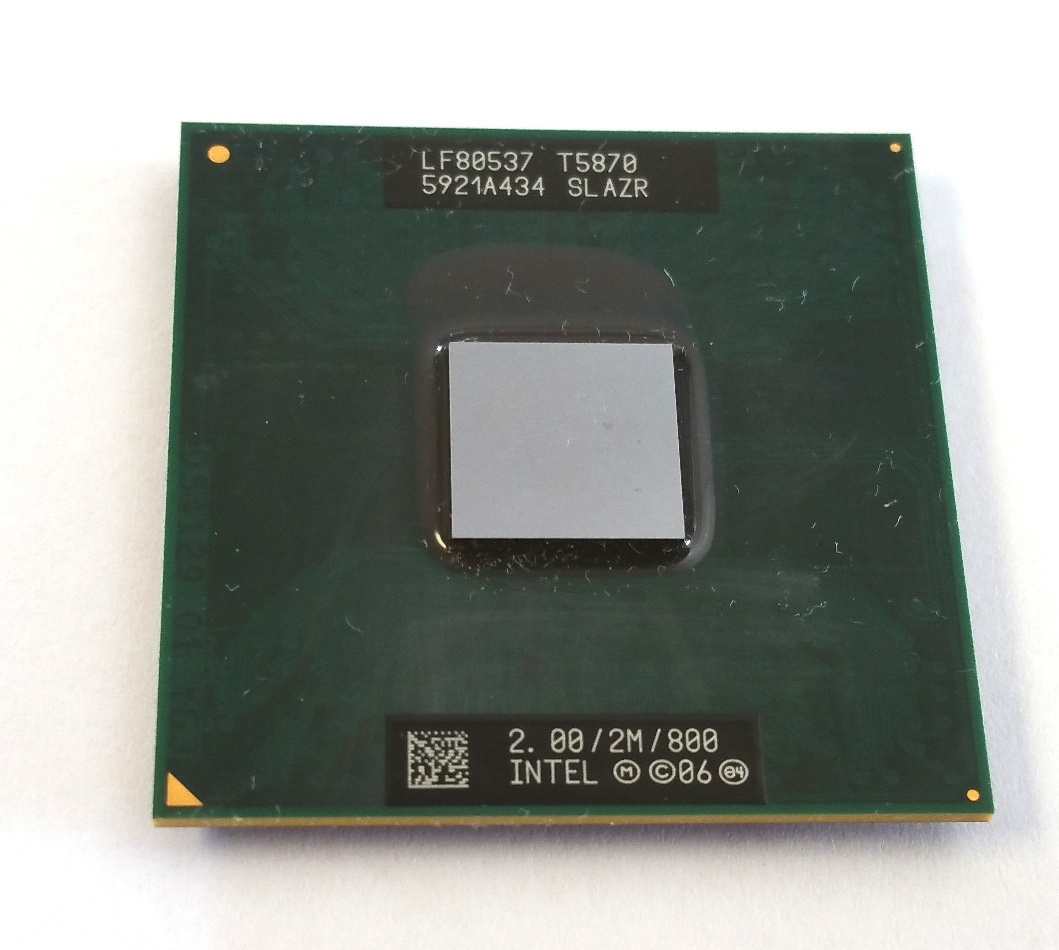 AMD i Intel procesory - dohledejte si na www.cpu-world.com