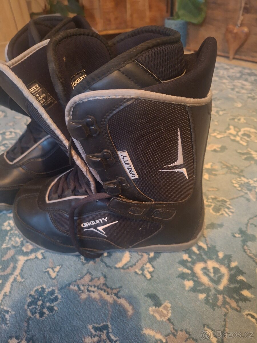 Prodám snowboardové boty Gravity, vel. 42