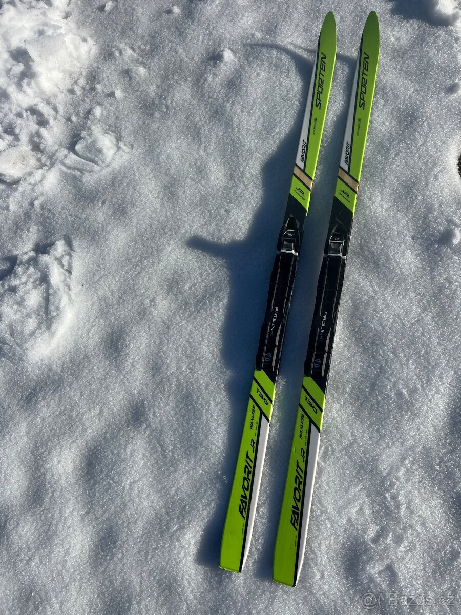 Juniorské dětské  běžky SPORTEN se šupinami vel. 130 cm
