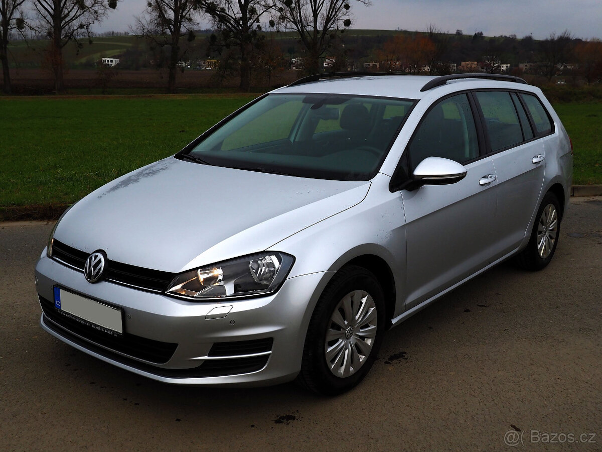 VW Golf 7 1,2 TSI ▪ Climatronic ▪ 2x PDC ▪ výhřev ▪ tempomat