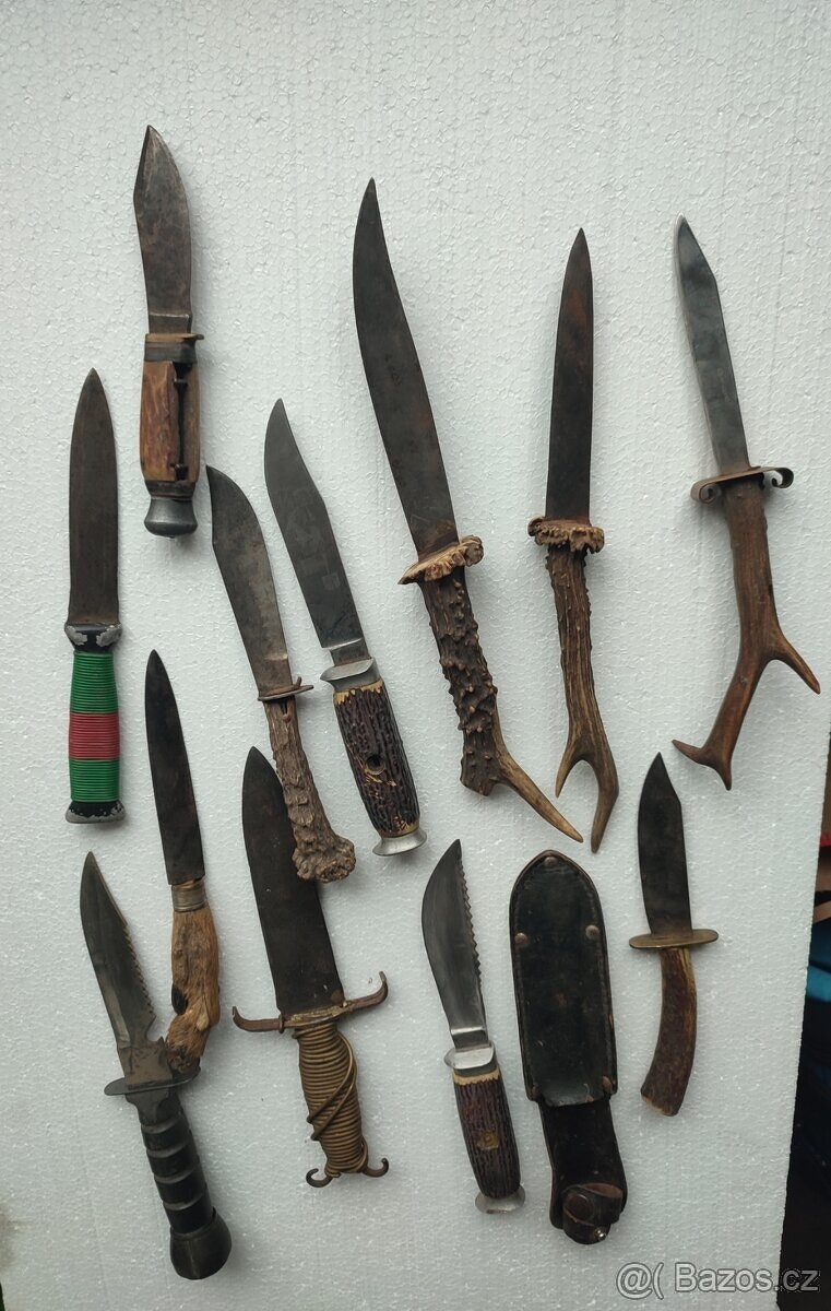 Staré nože z půdy