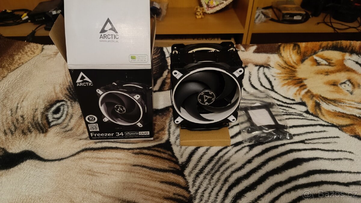 Arctic freezer 34 esport duo