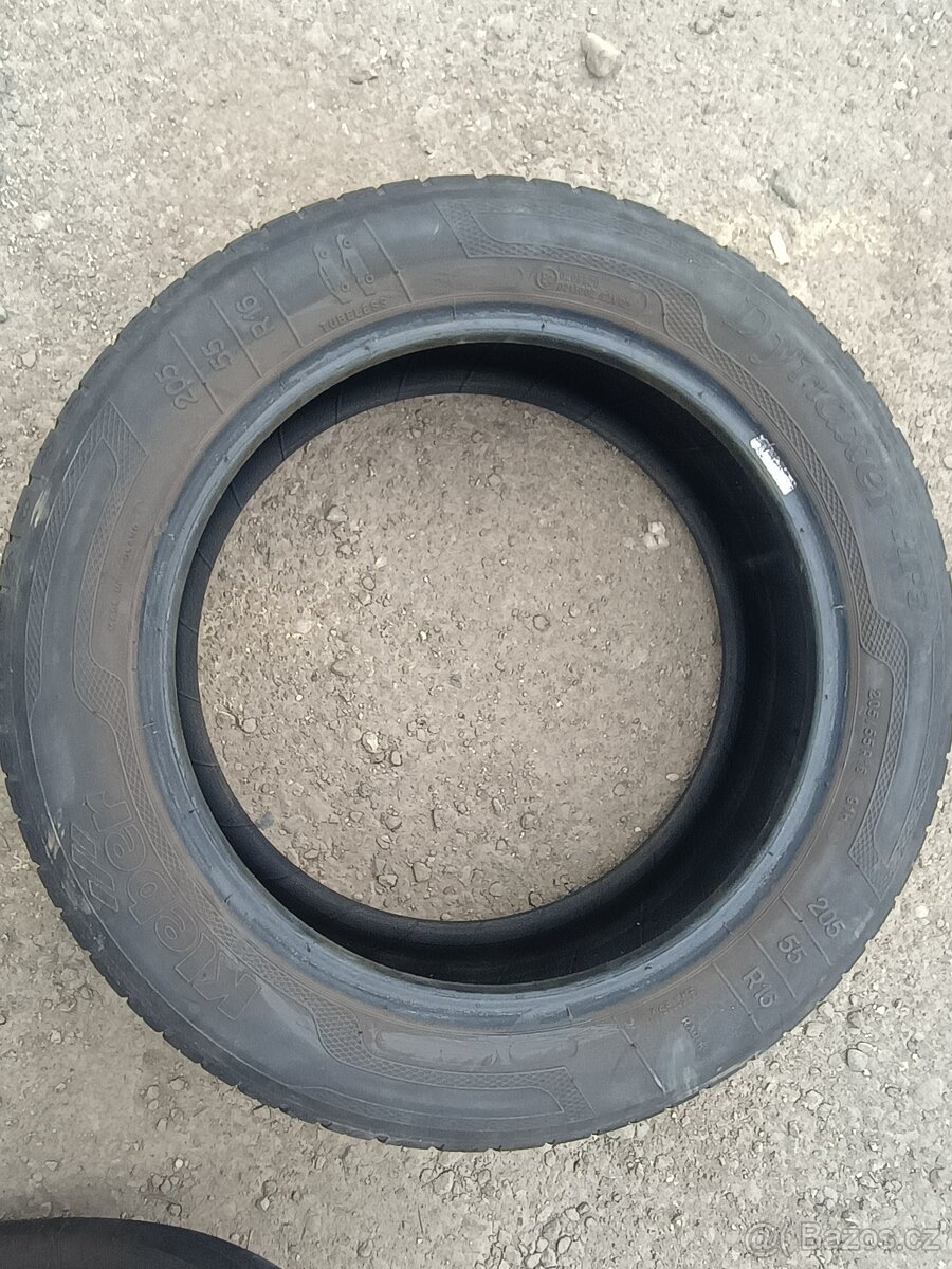 PRODÁM - Letní pneu 3,7mm vzorku