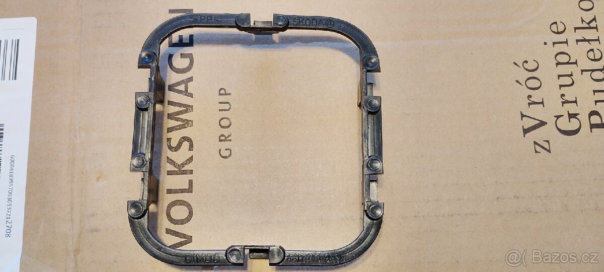 Nový original rámeček Škoda Felicia 6U0864281