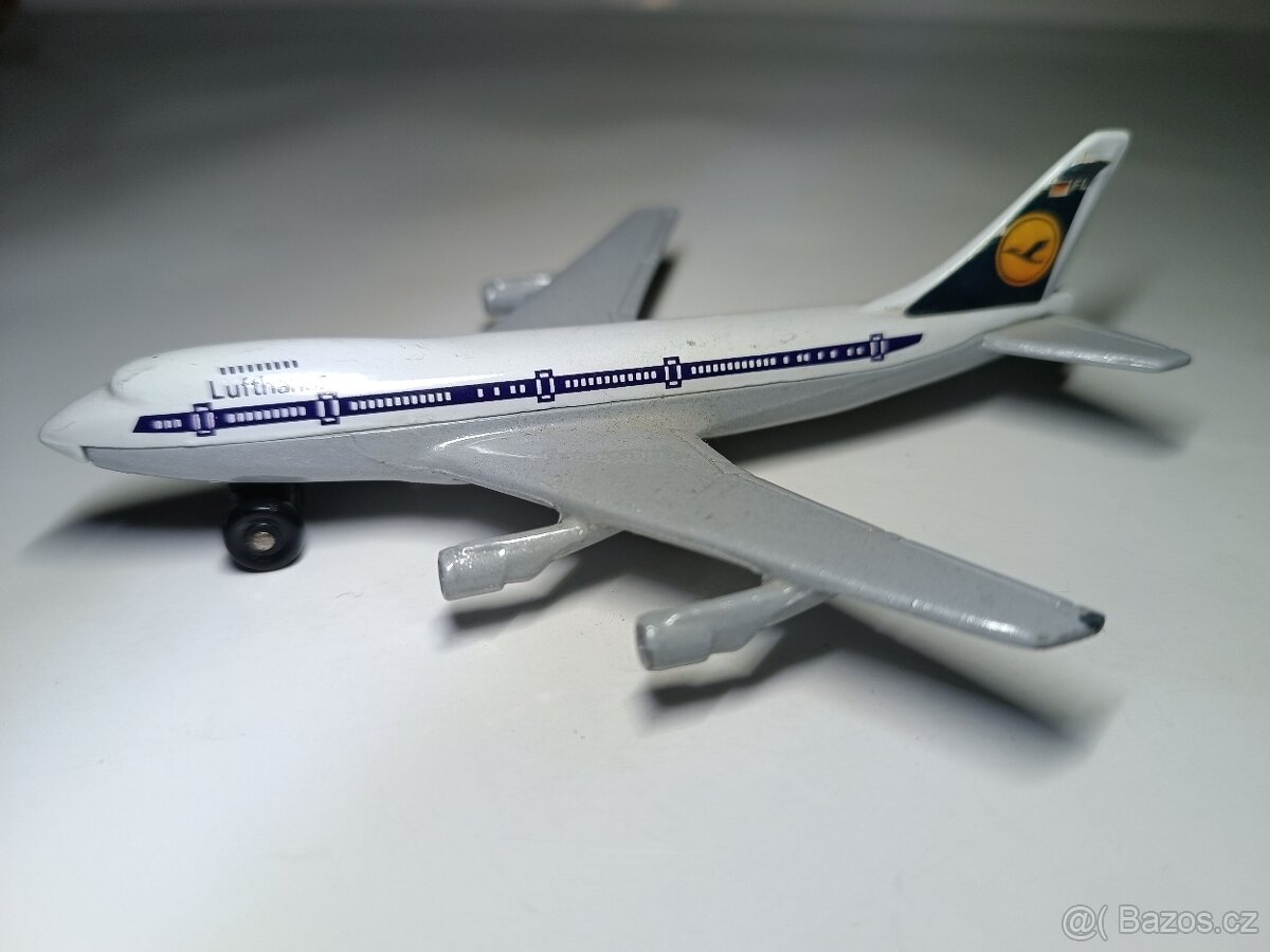 Matchbox model Boeing 747 společnosti Lufthansa