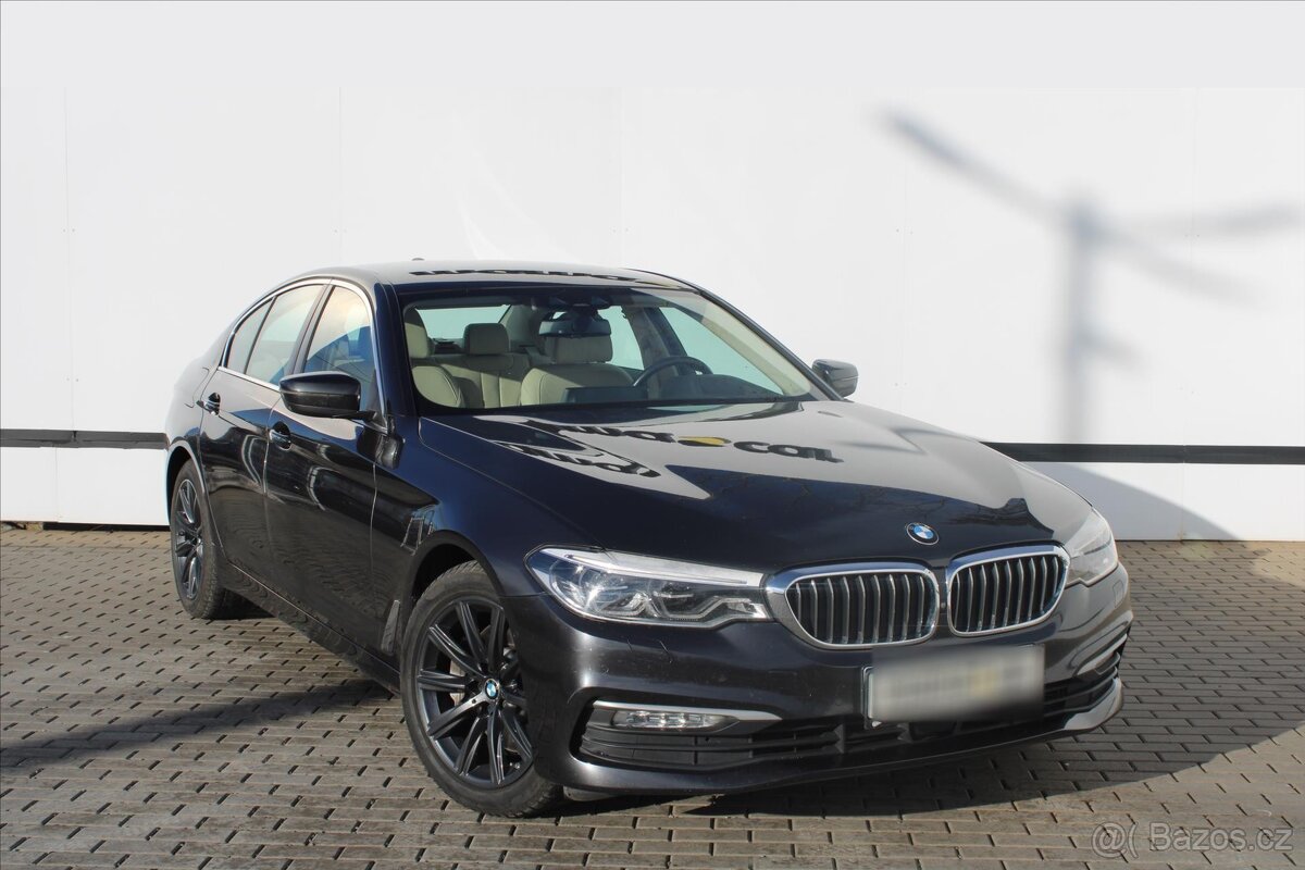 BMW Řada 5 530d xDrive 195kW HEAD UP ČR (2018)
