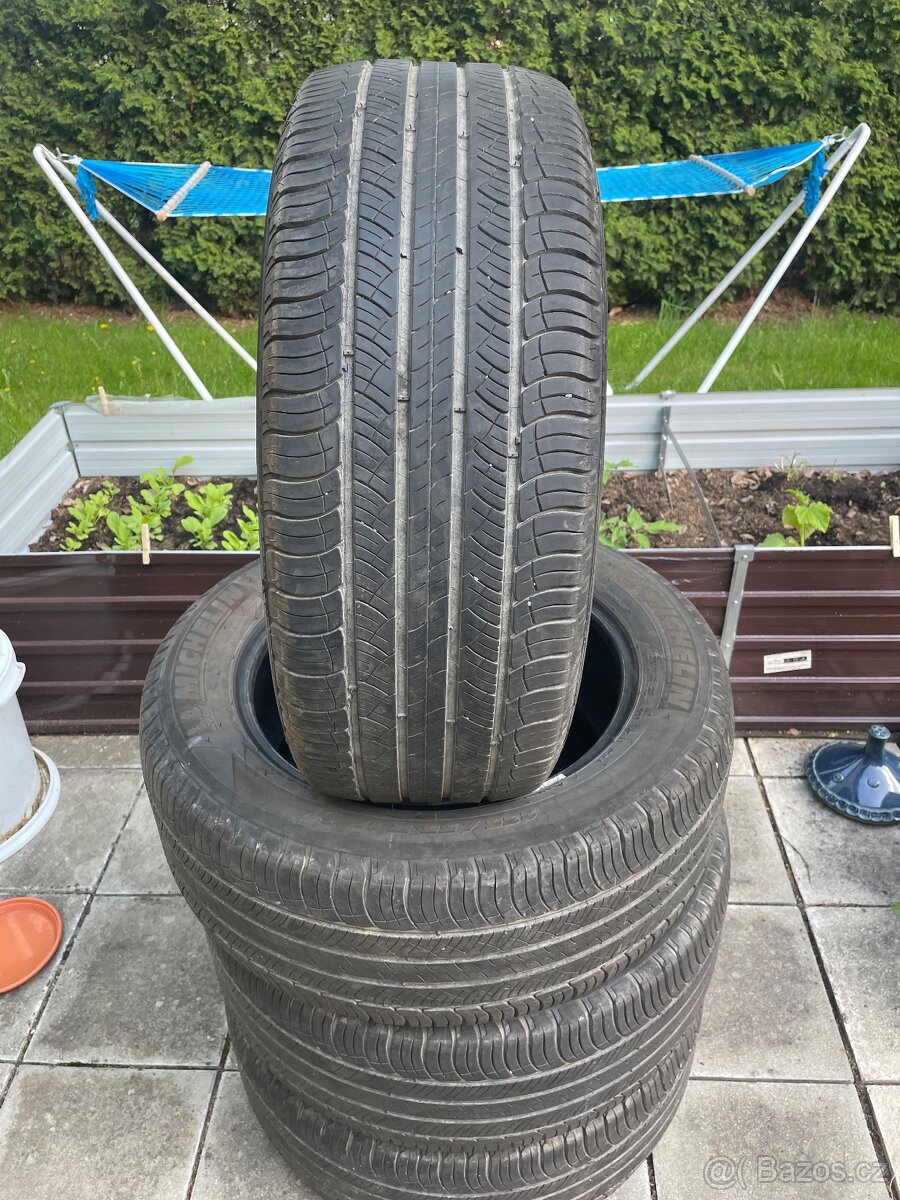 Letní pneu 235/55/17